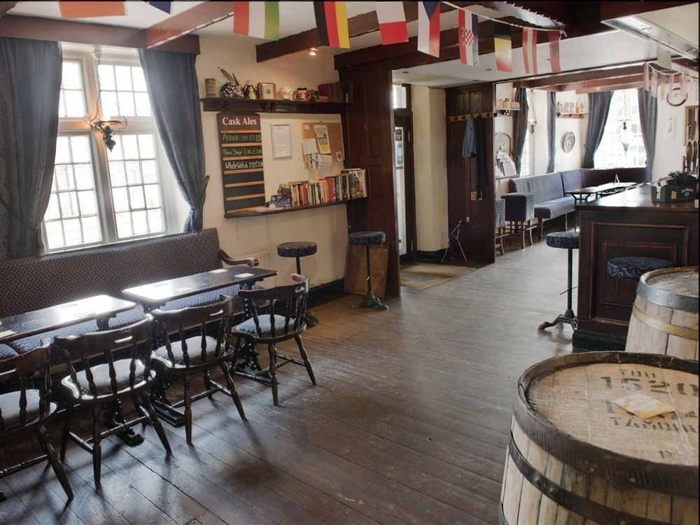 Plough Inn モーペス エクステリア 写真